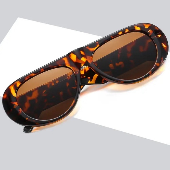 SUNGLASSES LALA BOUTIQUE - Picture 3 of 5